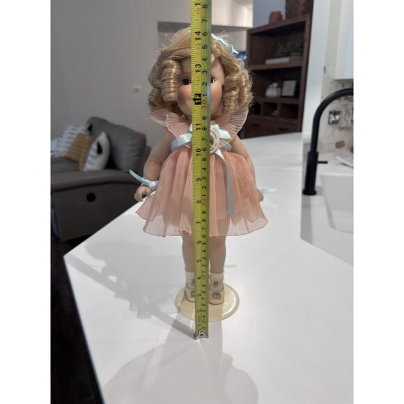 Danbury Mint Shirley Temple "The Worlds Darling" Porcelain Doll Pink Dress Book - Picture 10 of 16